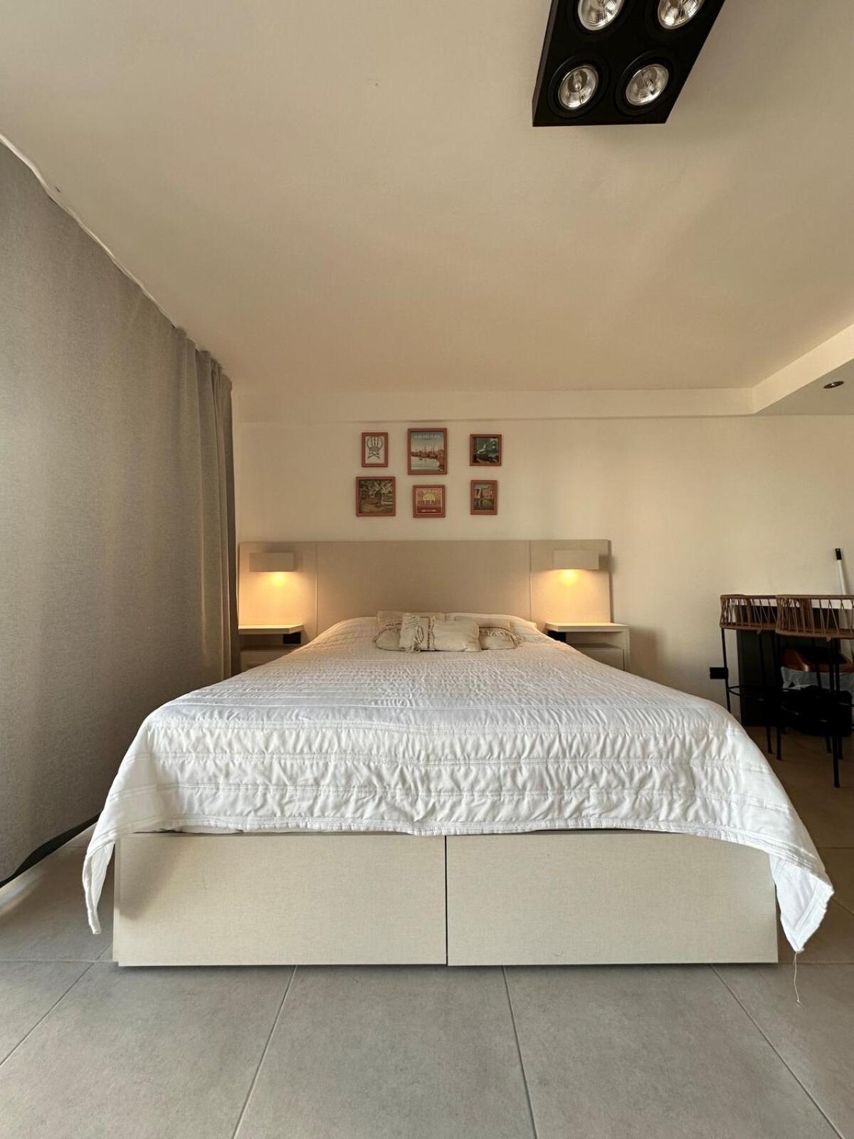 Apartamento Estudio En Paseo Aldrey 5